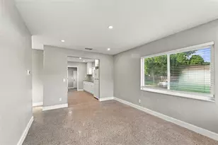 4694 16th Ave S, Saint Petersburg, FL 33711 - Photo 4