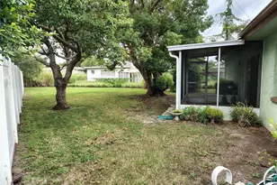 616 Heritage Ln, Largo, FL 33770 - Photo 8