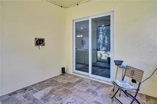 746 Grand Cypress Ln, Tarpon Springs, FL 34689 - Photo 24