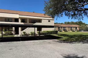 7840 Niagara Ave, Tampa, FL 33617 - Photo 1