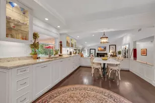 1184 Weybridge Ln, Dunedin, FL 34698 - Photo 4
