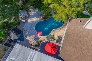 1184 Weybridge Ln, Dunedin, FL 34698 - Photo 2