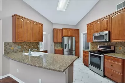112 Madrona Drive, Eustis, FL 32726 - Photo 8