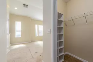 1283 Sawgrass St, Clearwater, FL 33755 - Photo 18