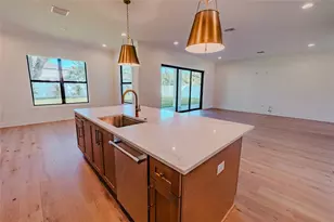 306 N Excelda Ave, Tampa, FL 33609 - Photo 4