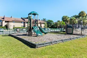 860 S Village Dr N, Saint Petersburg, FL 33716 - Photo 42