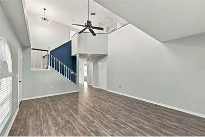 9049 Antigua Drive, Seminole, FL 33777 - Photo 10