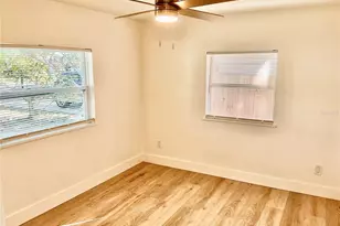 5320 43rd Terrace N, Saint Petersburg, FL 33709 - Photo 8