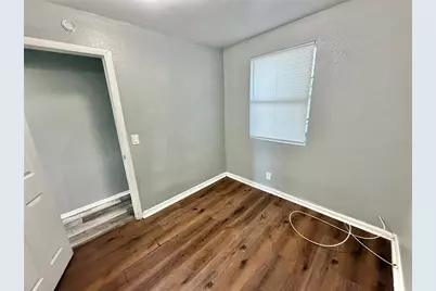 2025 7th Street S #3, Saint Petersburg, FL 33705 - Photo 8