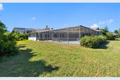 2769 Northridge Drive E, Clearwater, FL 33761 - Photo 12