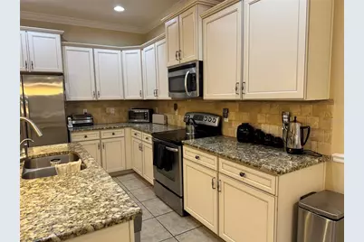 11048 Paradise Point Way, New Port Richey, FL 34654 - Photo 12