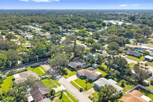 1595 Peaceful Ln N, Largo, FL 33756 - Photo 56