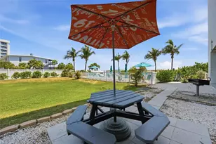 12000 Gulf Blvd, Treasure Island, FL 33706 - Photo 34