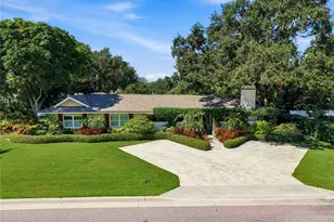 1734 Eagles Nest Dr, Belleair, FL 33756 - Photo 6