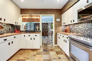 1734 Eagles Nest Dr, Belleair, FL 33756 - Photo 22