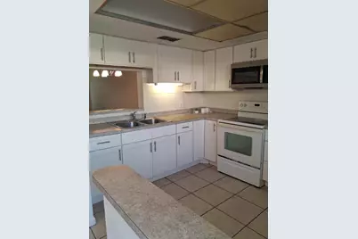 831 Maple Court #103, Dunedin, FL 34698 - Photo 2