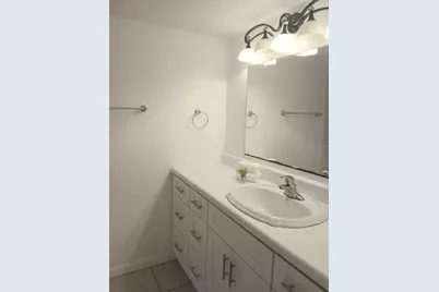 831 Maple Court #103, Dunedin, FL 34698 - Photo 10