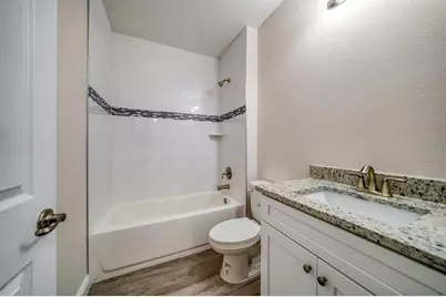 8415 Daves Homes Place, Tampa, FL 33614 - Photo 14