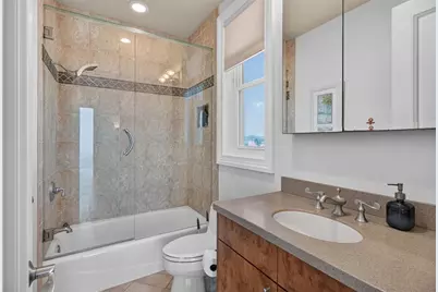 532 Johns Pass Avenue, Madeira Beach, FL 33708 - Photo 28