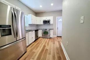 2701 E Columbus Dr, Tampa, FL 33605 - Photo 10