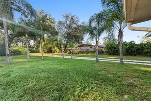 5512 Pine St, Seffner, FL 33584 - Photo 10