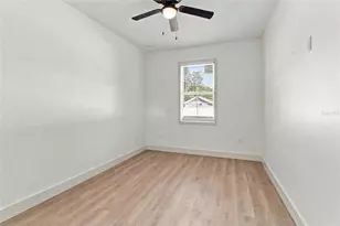 8514 N 12th St, Tampa, FL 33604 - Photo 16