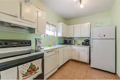 1900 68th Street N #210, Saint Petersburg, FL 33710 - Photo 42