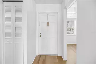 1900 68th St N, Saint Petersburg, FL 33710 - Photo 12