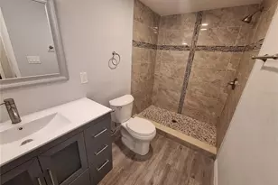 6473 30th Way N, Saint Petersburg, FL 33702 - Photo 10