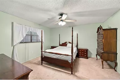 8731 Woodcrest Drive, Port Richey, FL 34668 - Photo 12