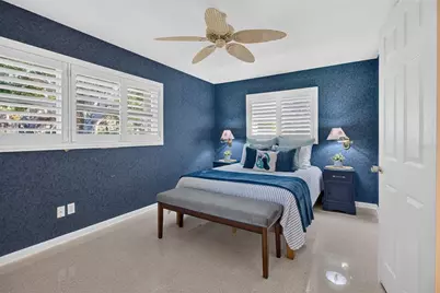 2601 56th Street S, Gulfport, FL 33707 - Photo 16