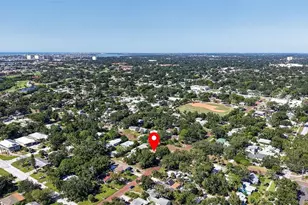 2601 56th St S, Gulfport, FL 33707 - Photo 32