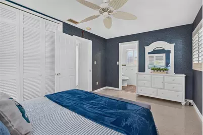 2601 56th Street S, Gulfport, FL 33707 - Photo 18