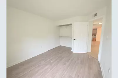10103 Sailwinds Boulevard N #102, Largo, FL 33773 - Photo 14
