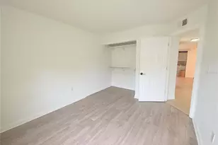 10103 Sailwinds Blvd N, Largo, FL 33773 - Photo 14