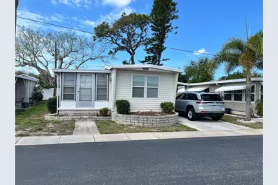 11128 102nd Way #225, Largo, FL 33773 - Photo 2
