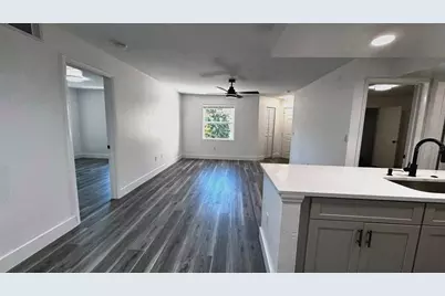 3004 Parkway Boulevard #306, Kissimmee, FL 34747 - Photo 6