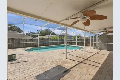 12739 Kings Lake Drive, Gibsonton, FL 33534 - Photo 14