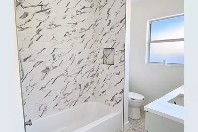 1543 Delaware Avenue NE, Saint Petersburg, FL 33703 - Photo 8
