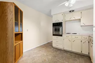 2426 Persian Dr, Clearwater, FL 33763 - Photo 16