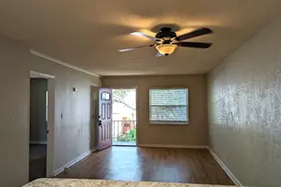 8304 Bardmoor Blvd, Seminole, FL 33777 - Photo 6
