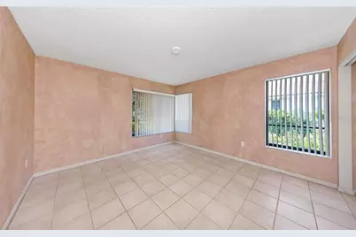 7448 17th Lane NE, Saint Petersburg, FL 33702 - Photo 16