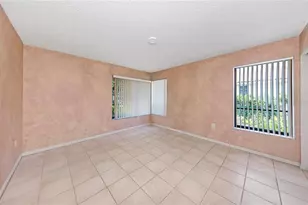 7448 17th Ln NE, Saint Petersburg, FL 33702 - Photo 16