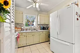 6801 17th Ln N, Saint Petersburg, FL 33702 - Photo 10
