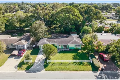6801 17th Lane N, Saint Petersburg, FL 33702 - Photo 4