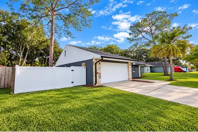 22646 Weeks Boulevard, Land O Lakes, FL 34639 - Photo 6