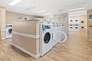 775 N Village Dr N, Saint Petersburg, FL 33716 - Photo 22