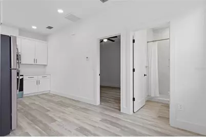 926 11th Avenue S, Saint Petersburg, FL 33705 - Photo 32