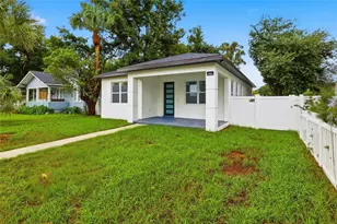 926 11th Ave S, Saint Petersburg, FL 33705 - Photo 2
