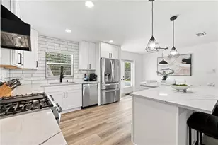 4600 Bayshore Blvd NE, Saint Petersburg, FL 33703 - Photo 6